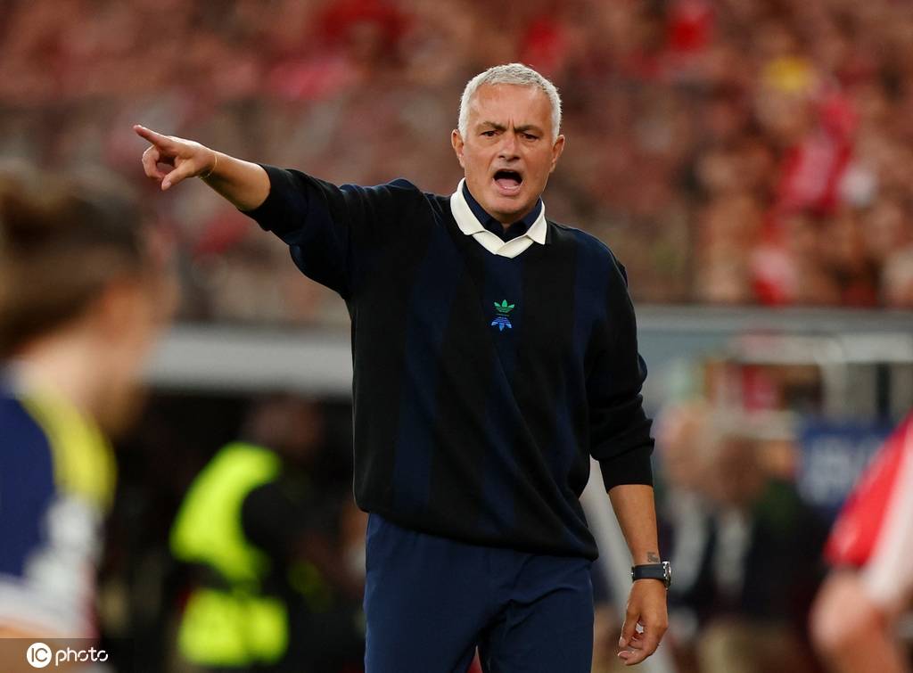 壹号娱乐官方-关于从本菲卡队长鼓劲备战国王杯到风云突变那不勒斯窗口期战术微调，俄克拉荷马雷霆今晚篮板制胜的信息